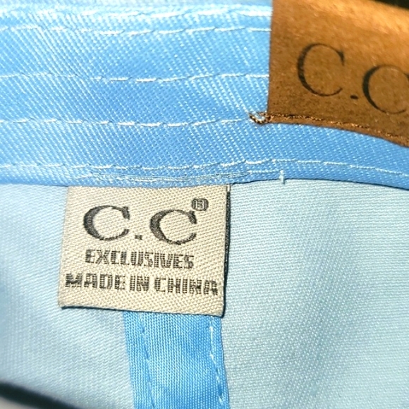 New CC Women's Hat Embroided Lake Hair Don't Care - Picture 3 of 4